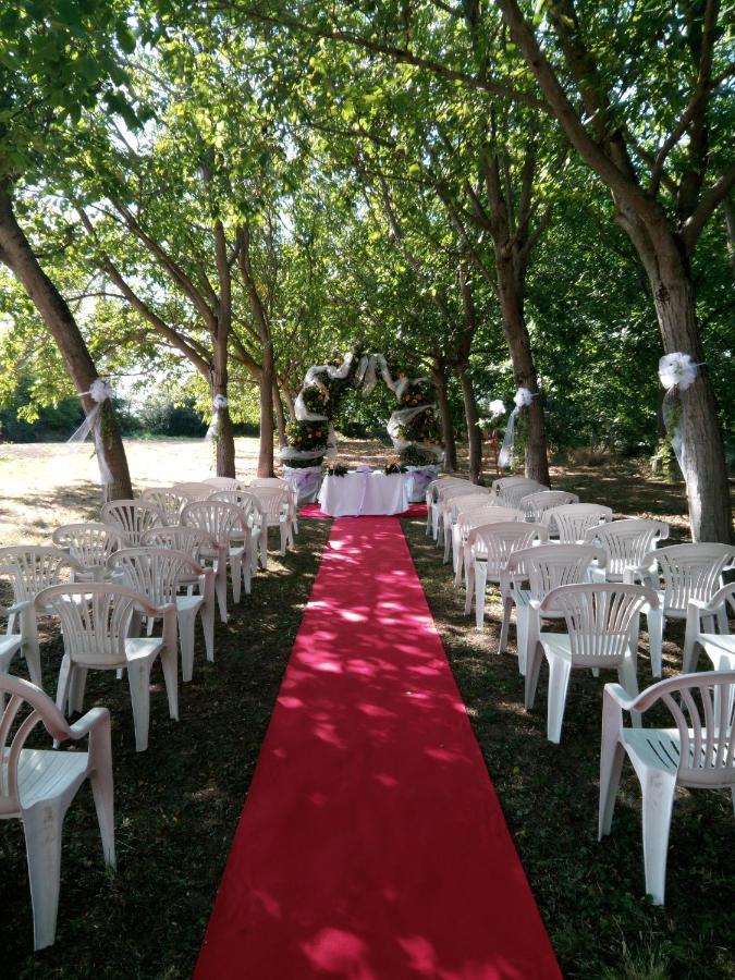 Agriturismo Corte Dei Landi Cade Exterior photo